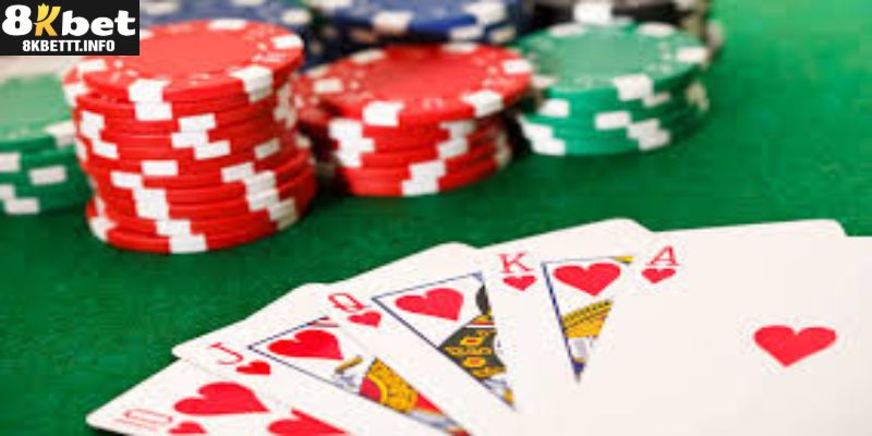 Cách chơi Poker 8KBet hiệu quả